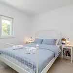 House Maslina
