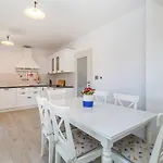 House Maslina Hébergement de vacances Pinezići