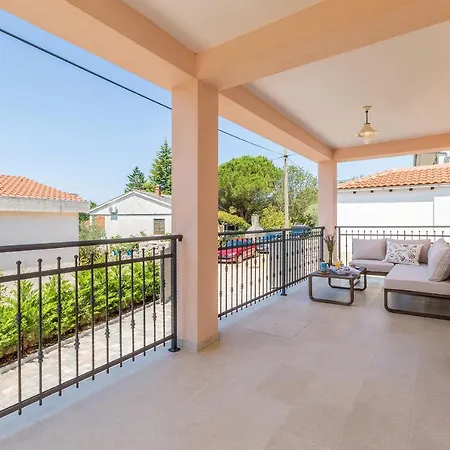 House Maslina Pinezici (Krk)