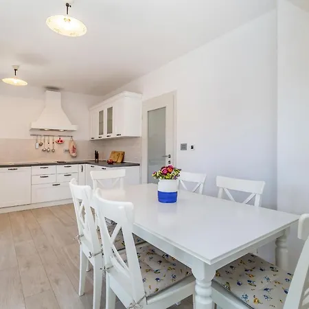 House Maslina Holiday home Pinezici (Krk)