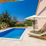Vikendica House Maslina *